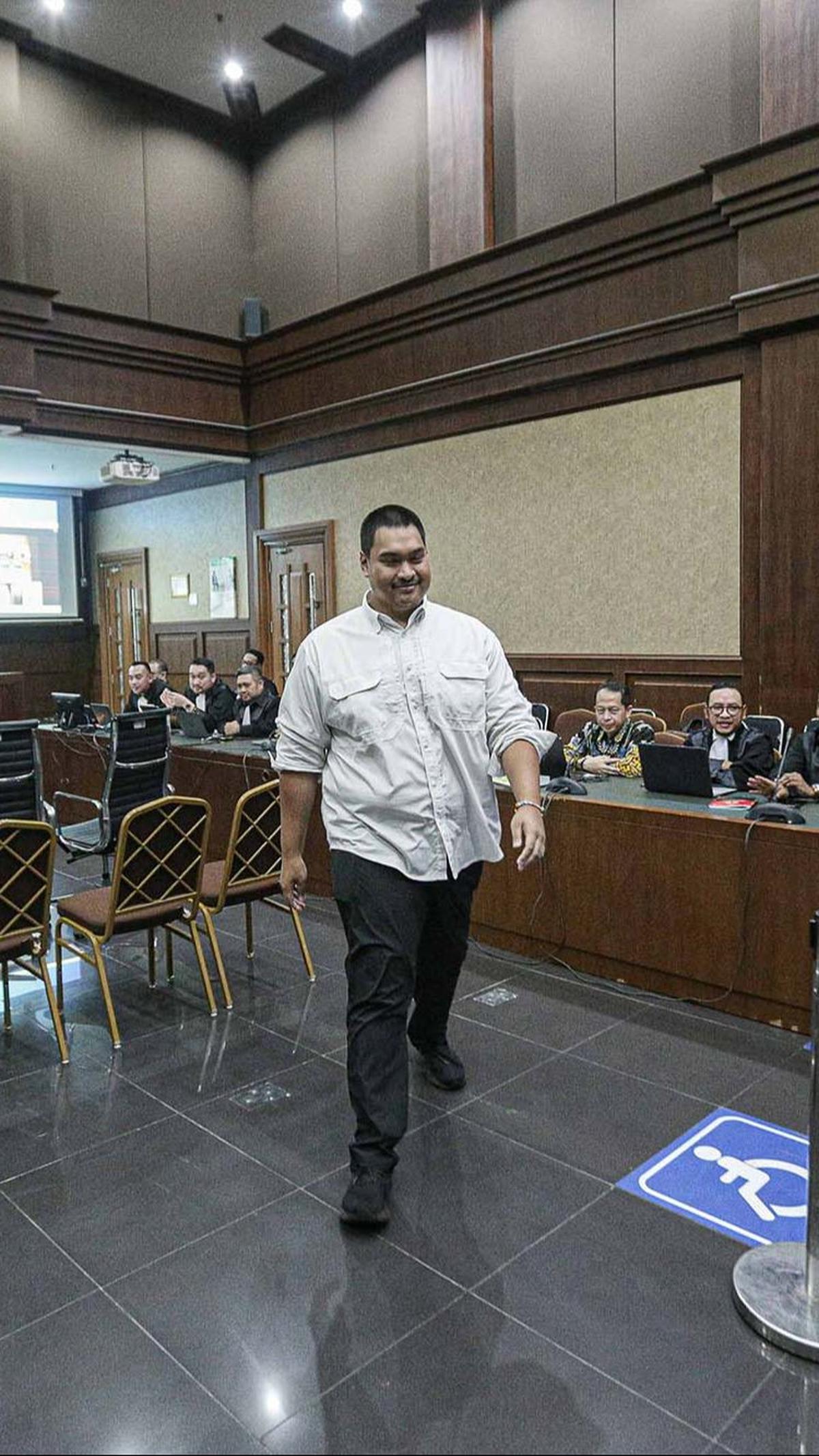 "Itu tidak benar yang mulia," ucap Dito.