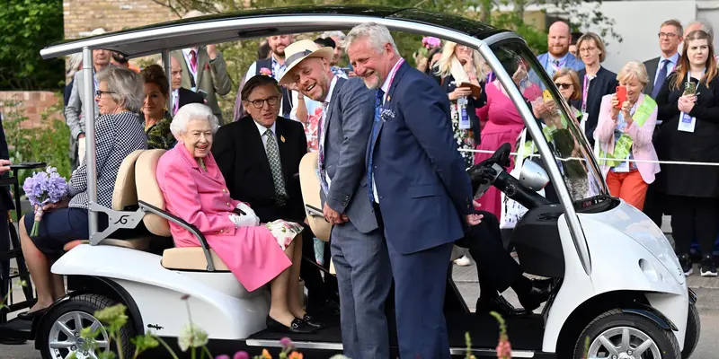 FOTO: Ratu Elizabeth II Kunjungi Chelsea Flower Show di London