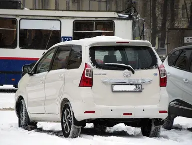 Toyota Avanza di tengah salju Russia. (Source: Instagram/@toyotaavanzaintheworld)