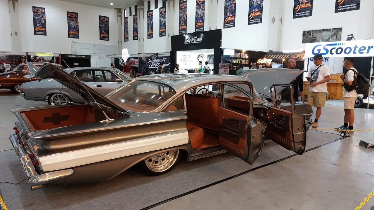 Mobil Kustom Milik Denny Caknan