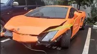 Lamborghini pengemudi koboi (Sumber: Merdeka.com)