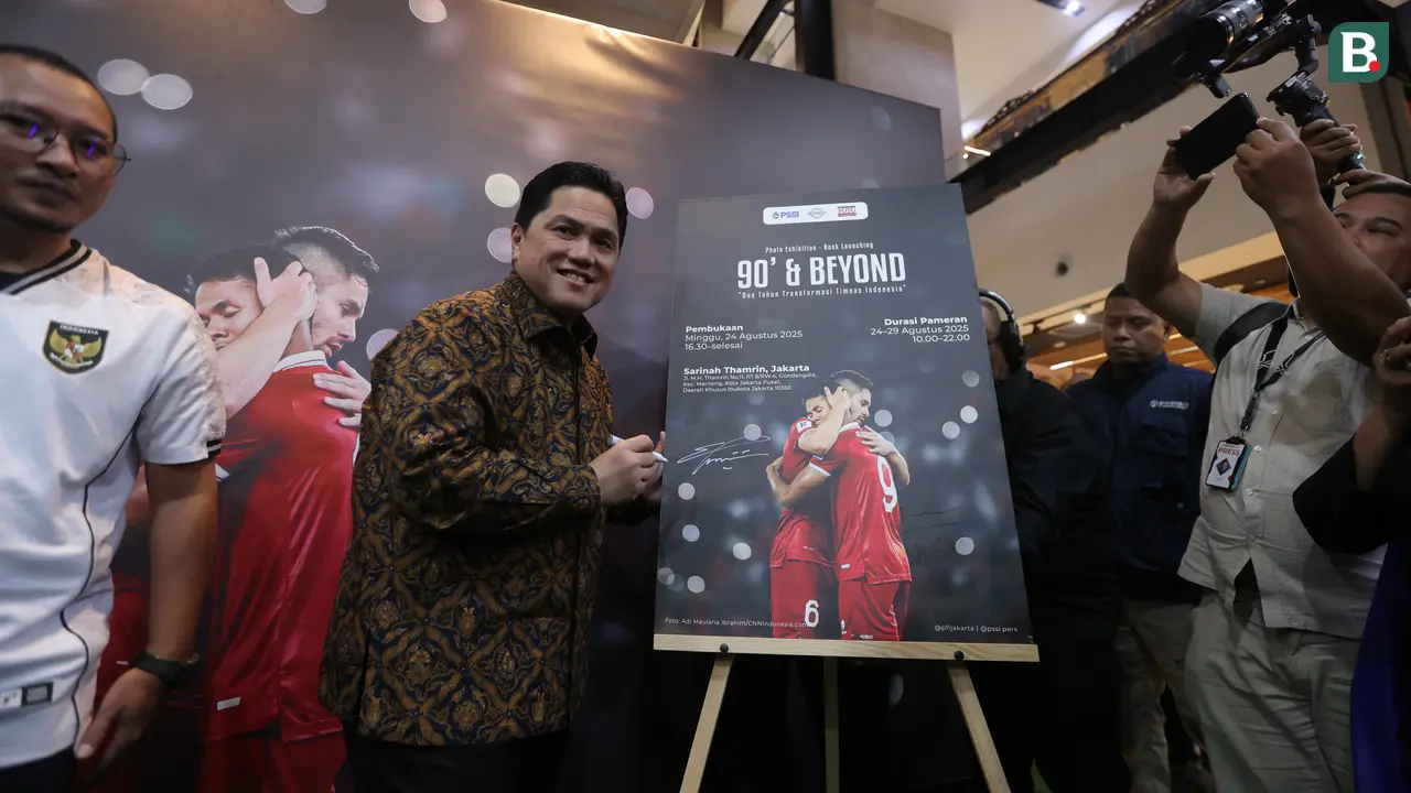 PSSI resmi memulai rangkaian PSSI Awards 2026 dengan menggelar pameran foto bertajuk "90’ & BEYOND".