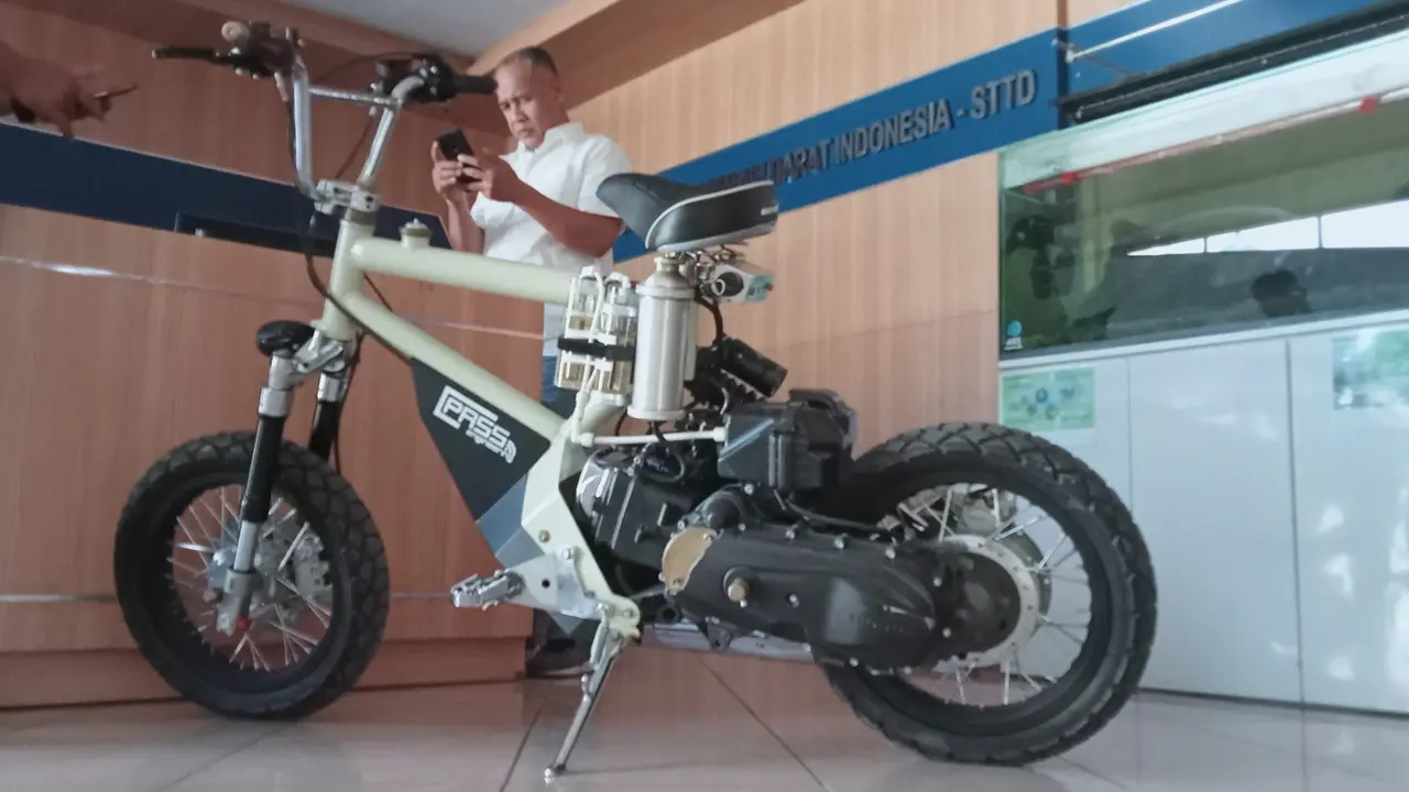 Motor Honda Beat Modifikasi STTD Ini Gunakan Bahan Bakar Hidrogen
