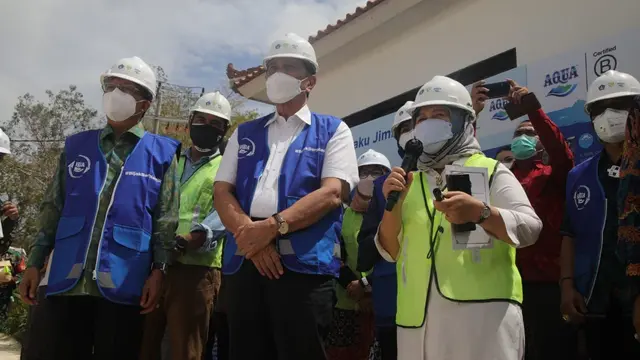Menteri Koordinator Bidang Kemaritiman dan Investasi (Menko Marves) Luhut Binsar Pandjaitan meresmikan Tempat Pengolahan Sampah Terpadu Jimbaran, Kabupaten Badung, Bali. (Dok Kemenko Marves)