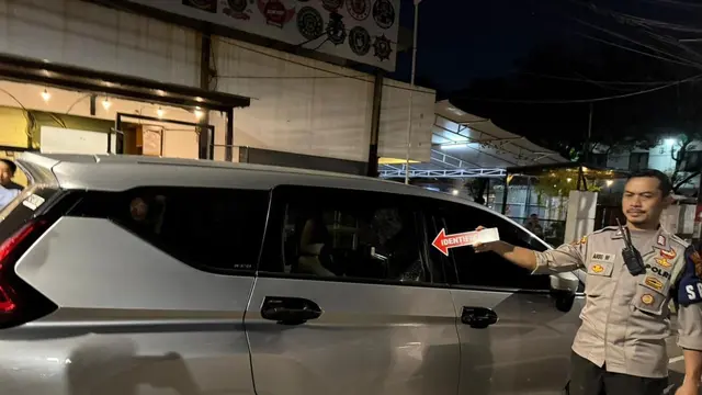 mobil wartawan dibobol maling