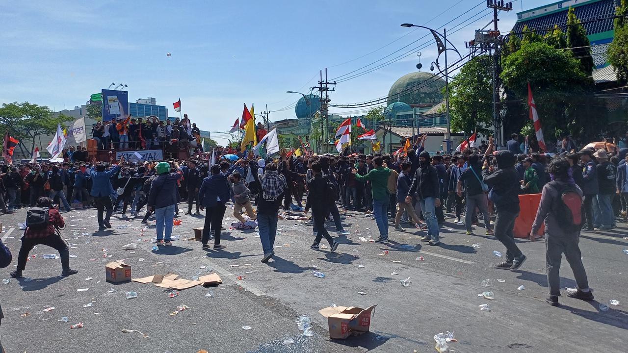 Jokowi Minta Demonstran Tolak Revisi UU Pilkada Dibebaskan, YLBHI Beri Sejumlah Catatan