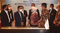 Penandatanganan Perjanjian Kerja Bersama PKB dilaksanakan di Ruang Exlounge, Gedung Utama Kantor Pusat Pertamina, Jakarta pada Selasa, 6 April 2021.