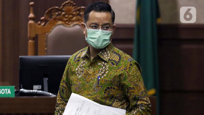 Mantan Menteri Sosial Juliari Batubara Hadapi Tuntutan Jaksa KPK - Vimarsana News