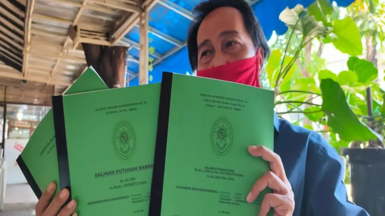 Menunggu Eksekusi Lahan Ahli Waris Sultan Sepuh XI Keraton Kasepuhan Cirebon