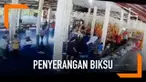 Seorang biksu menyerang rekannya dengan senjata takam di kuil Phang Yom, Thailand. Akibatnya tiga biksu terluka dan dibawa ke rumah sakit.