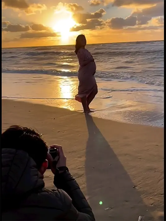 [Instagram/elyagustina]