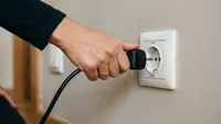 7 Alat Elektronik yang Sebaiknya Tidak Dicolok Terus-Menerus, Segera Cabut Sebelum Tidur