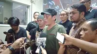 Relawan Joko Widodo. Ninoy Karundeng di Polda Metro Jaya. (Liputan6.com/Yopi Makdori)