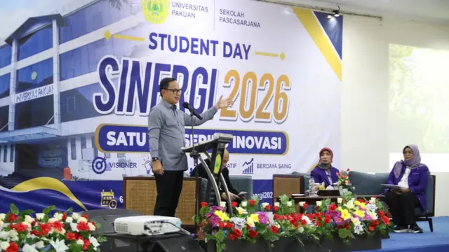 Wakil Menteri Dalam Negeri (Wamendagri) Bima Arya Sugiarto saat menjadi pembicara pada acara Student Day Sekolah Pascasarjana Universitas Pakuan di Taman Bukit Palem Resort, Kabupaten Bogor, Jawa Barat, Sabtu 6 Juni 2026. (Dok. Istimewa)