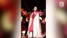 Zaskia Gotik salah menulis kata dalam bahasa inggris. Ia pun menjadi bahan tertawaan warganet.