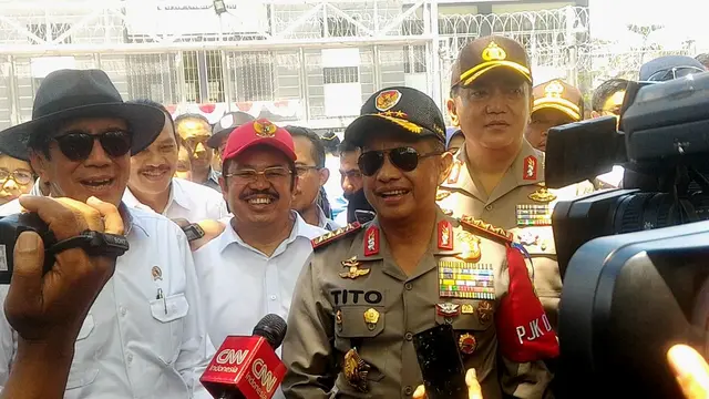 Kapolri Tito Karnavian dan Menkumham Yasonna Laoly usai berkunjung ke Lapas Pasir Putih, Nusakambangan. (Foto: Liputan6.com/Muhamad Ridlo)