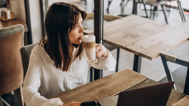 wanita oktober kehilangan arah