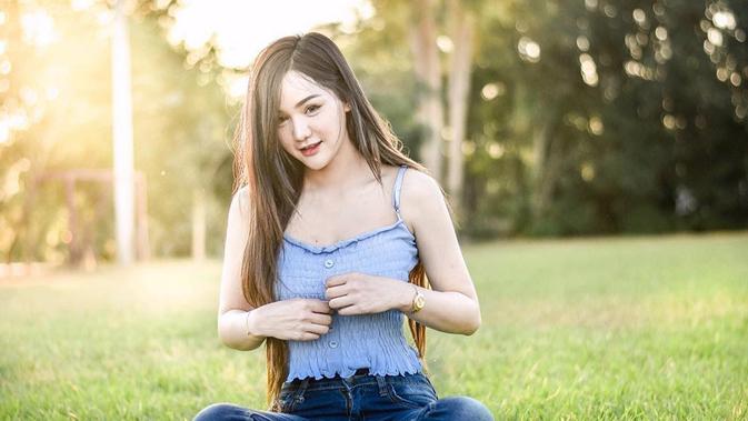 Selain jadi VJ, Sandy Klisana juga seorang selebgram, lho. Akun Instagram-nya telah diikuti sebanyak hampir 40 ribu orang.(Liputan6.com/IG/@sandy_klisana)