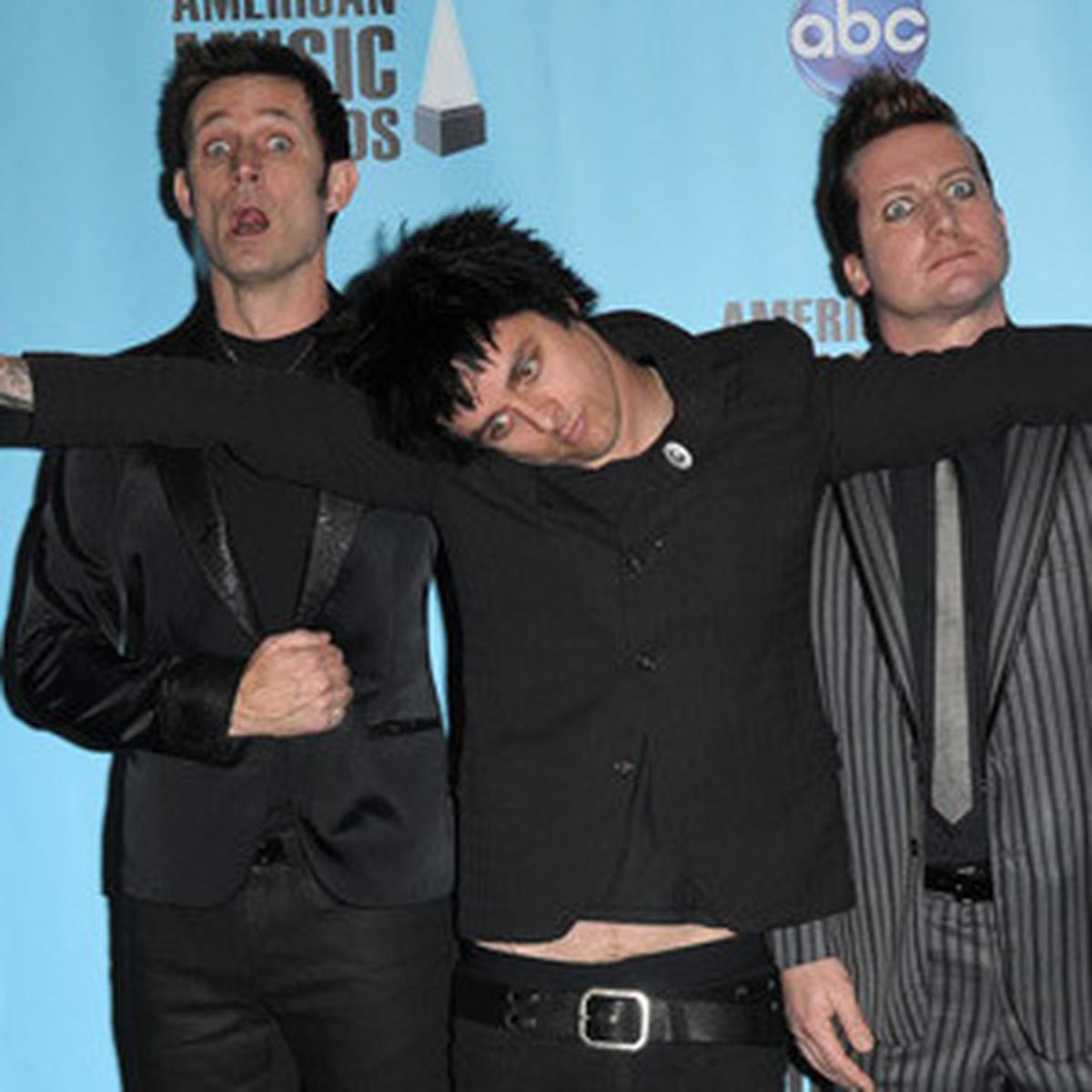Ternyata Vokalis Greenday Bisa Balikin Anjing Yang Hilang