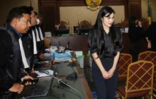 VIDEO: Depan Hakim, Suara Harvey Bergetar Duduk di Kursi Pengadilan Cium Tangan Sandra Dewi