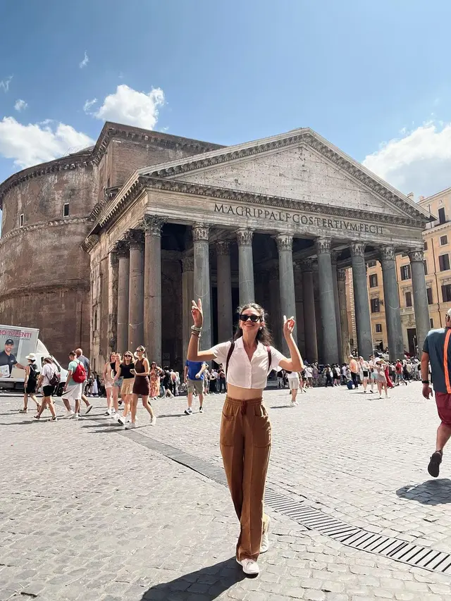 Yuki Kato Bagikan Foto Selama Liburan di Italia: Another Bucket List Checked!