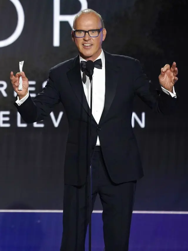 Michael Keaton di Critics' Choice Awards 2022.  (AP Photo/Chris Pizzello)