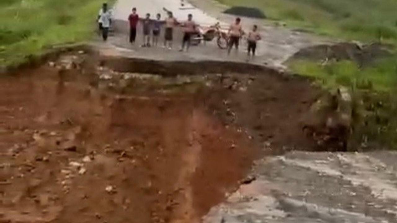 Jembatan Utama di Jalur Puncak II Putus