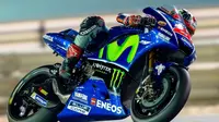Pebalap Movistar Yamaha, Maverick Vinales, mengatakan favorit juara dunia MotoGP 2017 adalah dirinya sendiri. (Bola.com/Twitter/MotoGP)