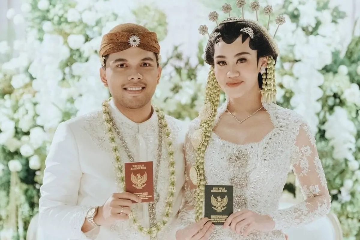 Thariq Halilintar dan Aaliyah Massaid (Dok. Instagram @thariqhalilintar).
