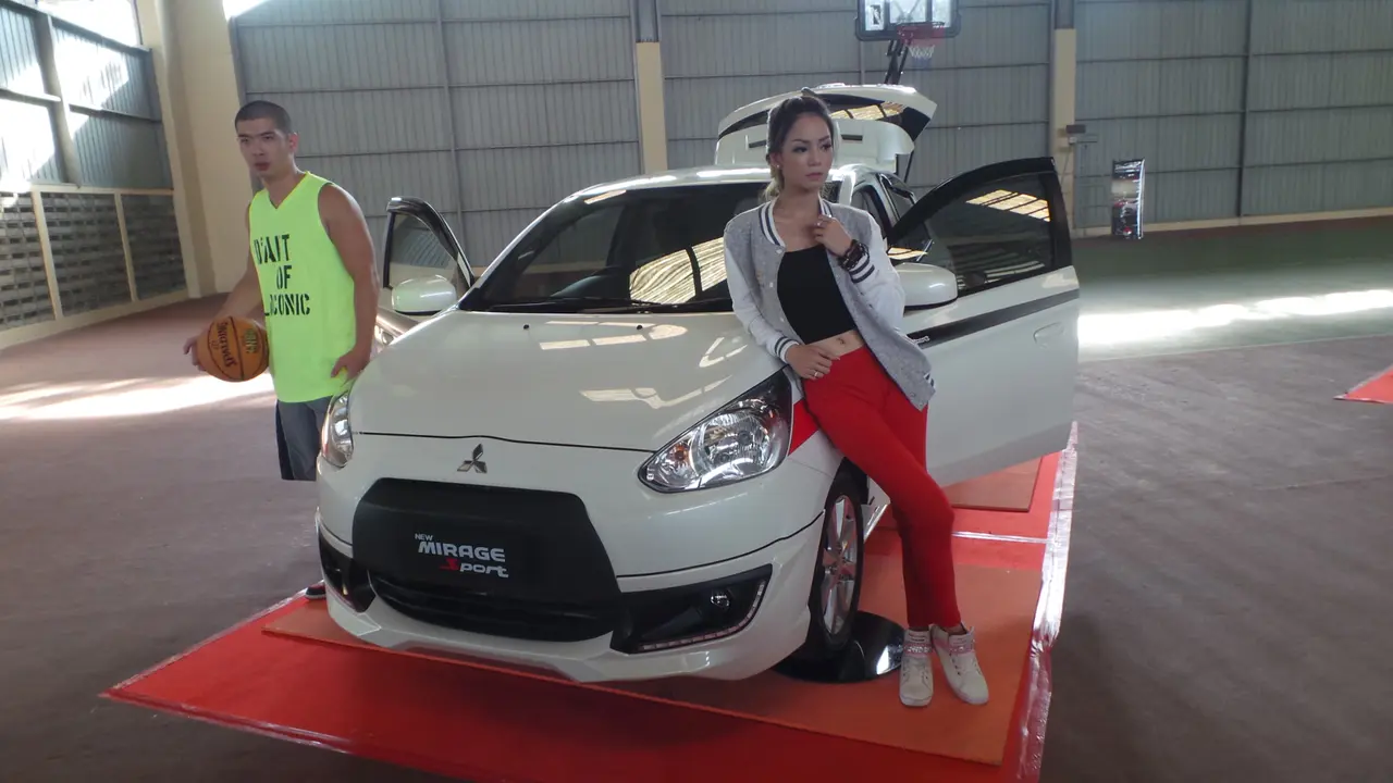 Mau Cepat Boyong New Mirage? Hindari Varian Warna Ini