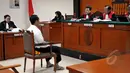 Tersangka tabrak lari, Charles Hamonangan menjalani sidang lanjutan di Pengadilan Negeri Jakarta Selatan, Selasa (24/3/2015). Kevin Julio tak hadir dalam persidangan tersebut.(Liputan6.com/Panji Diksana)