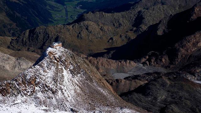 Gletser Pegunungan Alpen