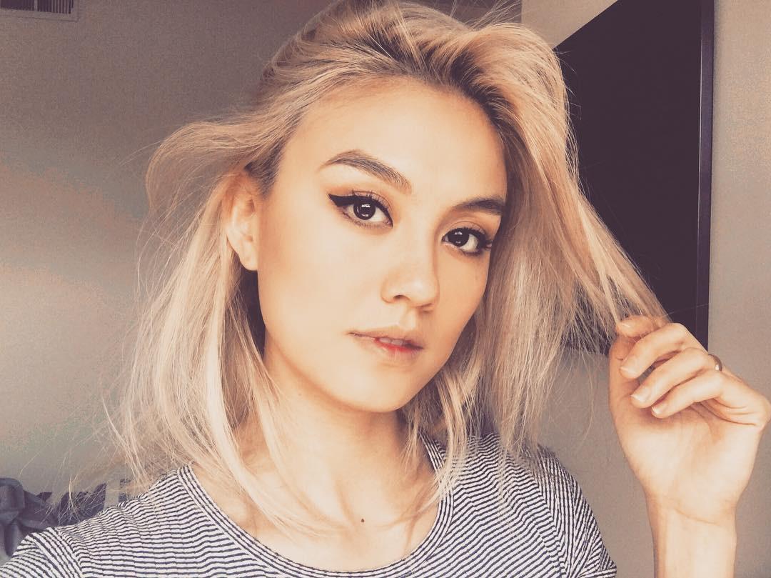 Pop Superstar Agnes Monica, Beberkan Rahasia Selfie Sempurna Miliknya