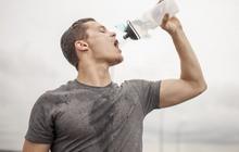 Mengapa Air Putih Terasa Begitu Segar saat Diminum Ketika Kehausan