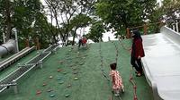 Ilustrasi anak-anak bermain di ruang terbuka di Tebet Eco Park. (dok. Liputan6.com/Dinny Mutiah)