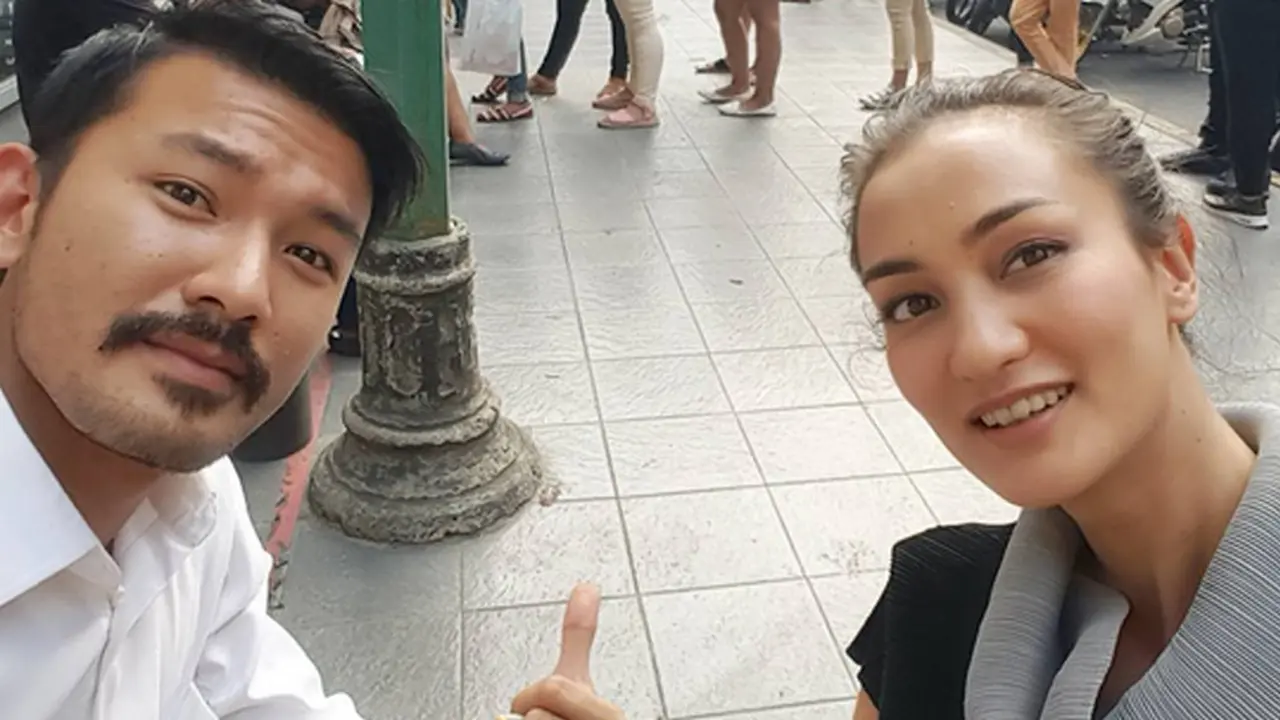 Rio Dewanto dan Atiqah Hasiholan