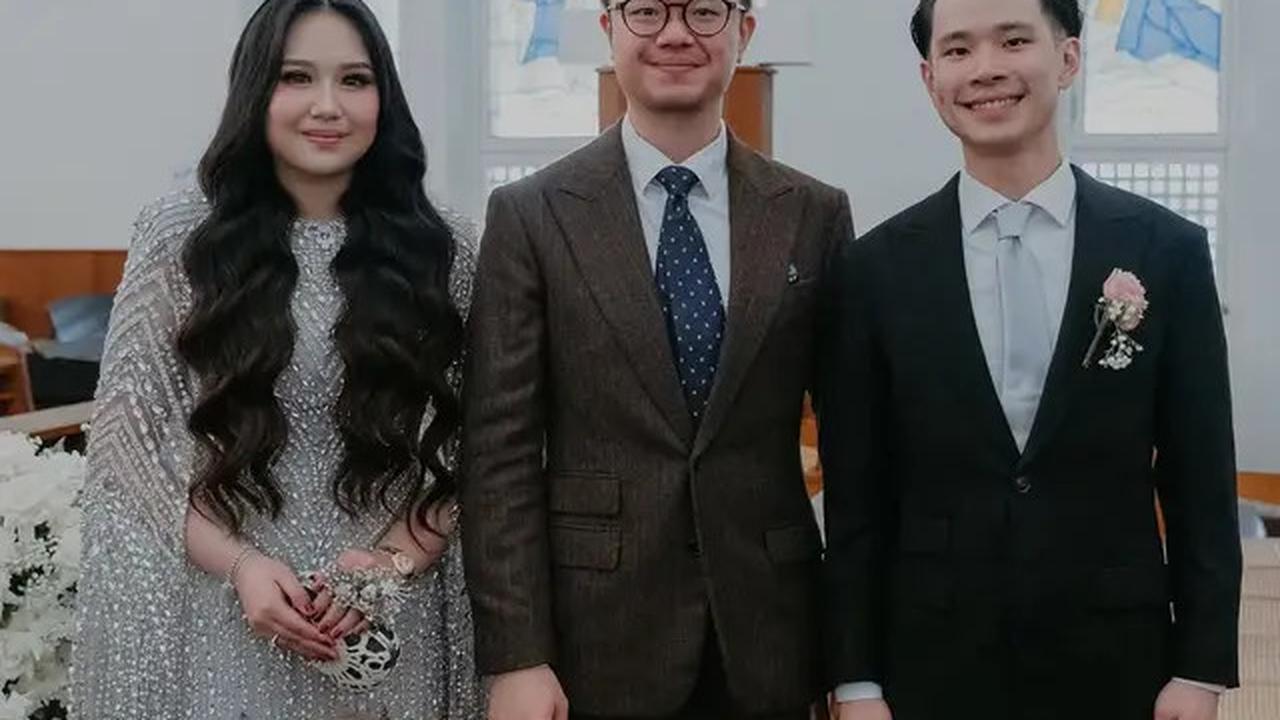 6 Potret Sisca Kohl dan Jess No Limit di Pernikahan Jessica Jane, Memukau