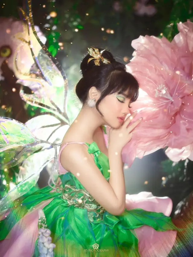 Photoshoot Fuji jadi Tinker Bell (Foto: Instagram fdphotography90 / fuji_an)