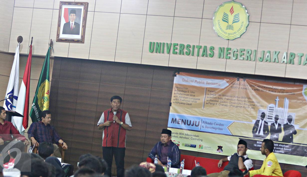 Haji Lulung menjadi narasumber diskusi bertajuk 'Menuju Pilkada Cerdas dan Berintegritas' di UNJ, Kamis (14/4/2016). Diskusi membahas masalah dan solusi untuk Jakarta bagi Cagub di Pilgub 2017 mendatang. (Liputan6.com/Immanuel Antonius)