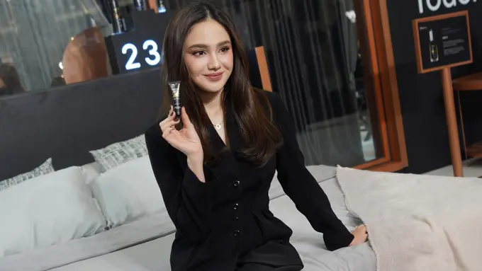 Rahasia Rambut Lurus Tanpa Catokan, TRESemmé Silk Press Jadi Solusi Styling Lebih Sehat