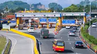 Suasana Gerbang Tol Pasteur Jelang Libur Tahun Baru. (Foto: Dokumentasi Jasamarga).