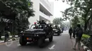 Sejumlah kendaraan taktis digunakan saat Latihan Penanggulangan Anti Teror (Latgultor) di Lapangan Banteng, Jakarta, Selasa (9/6/2015). Latihan ini dilaksanakan oleh gabungan pasukan khusus TNI. (Liputan6.com/Herman Zakharia)