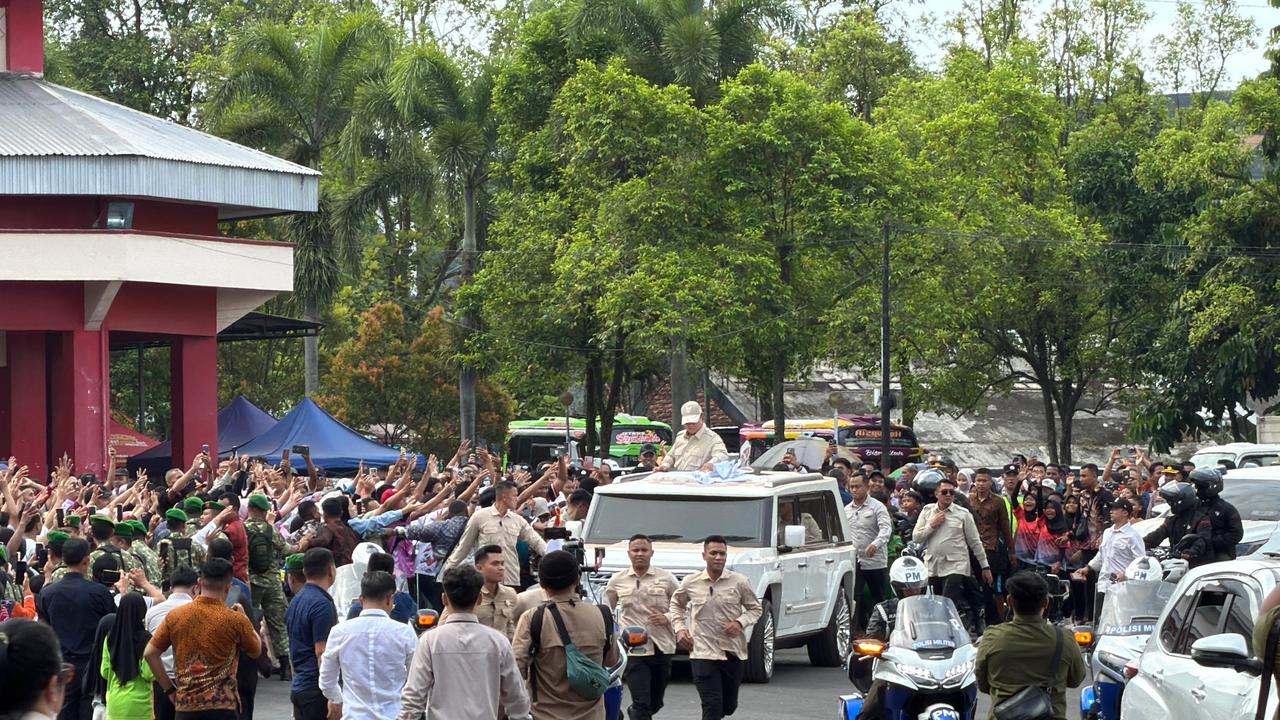 Momen Prabowo Pulang Kampung ke BanyumasMomen Prabowo Pulang Kampung ke Banyumas