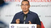 Staf Khusus Menteri BUMN, Arya Mahendra Sinulingga menyampaikan, ada 20 alat PCR untuk diagnosis Corona COVID-19 saat konferensi pers di Graha BNPB, Jakarta, Rabu (8/4/2020). (Dok Badan Nasional Penanggulangan Bencana/BNPB)