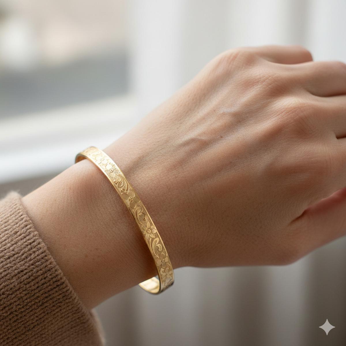 Gelang Emas Bangle Tipis