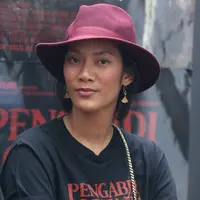 Tara Basro kembali hadir di film terbarunya yang berjudul Pengabdi Setan. Bukan hal yang mudah bagi Tara bermain di film bergenre horror ini. Pasalnya, sebenarnya Tara merupakan sosok yang penakut. (Nurwahyunan/Bintang.com)