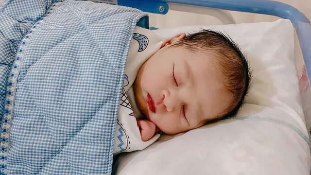 Potret Muhammad Raffasya Arshaka Anak Kedua Melody Prima. (Sumber: Instagram/melodyprima)