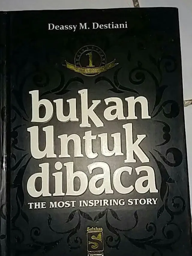judul buku nyeleneh