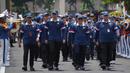 Menteri Kabinet Merah Putih akan kembali ke Jakarta usai mengikuti retreat di Akademi Militer, Kota Magelang, Jawa Tengah. (AP Photo/Achmad Ibrahim)