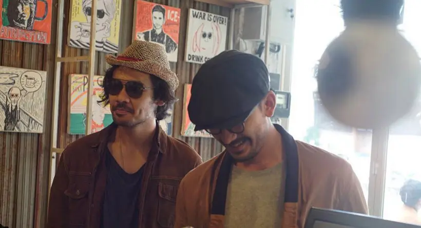 Chicco Jerikho dan Rio Dewanto dalam film Filosofi Kopi: Ben & Jody. (Instagram)